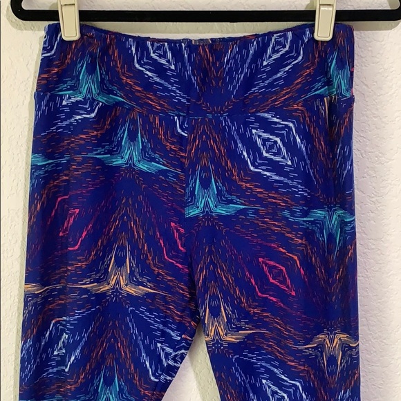 NWT Tall and Curvy LuLaRoe Leggings - Picture 2 of 4